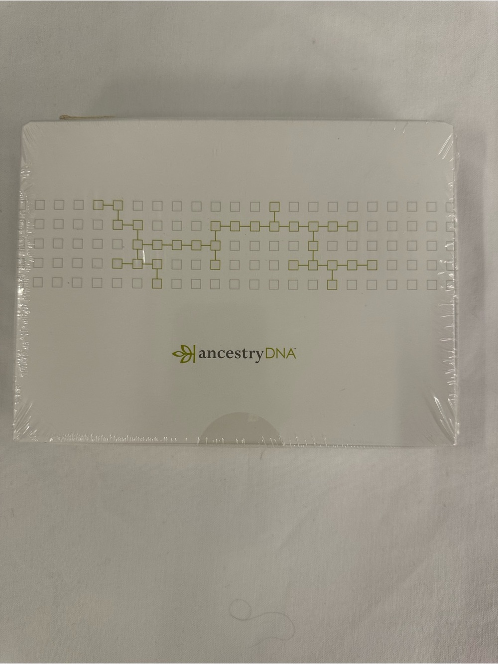 NWT Ancestry Family Tree Box - Sealed Heritage Genealogy Kit